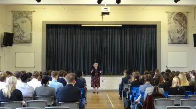 MP Jane Hunt visits De Lisle